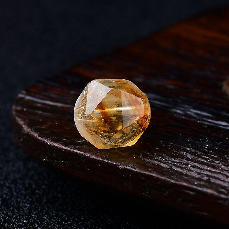 天然巴西黄水晶黄塔晶钻石面切面散珠黄阿塞菱形刻面不规则串珠