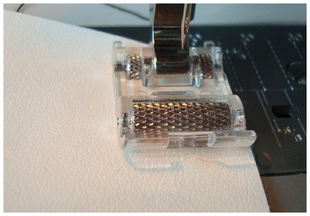 重机兄弟蝴蝶家用电动多功能缝纫机织带滚轮滚柱滚筒布带皮革压脚