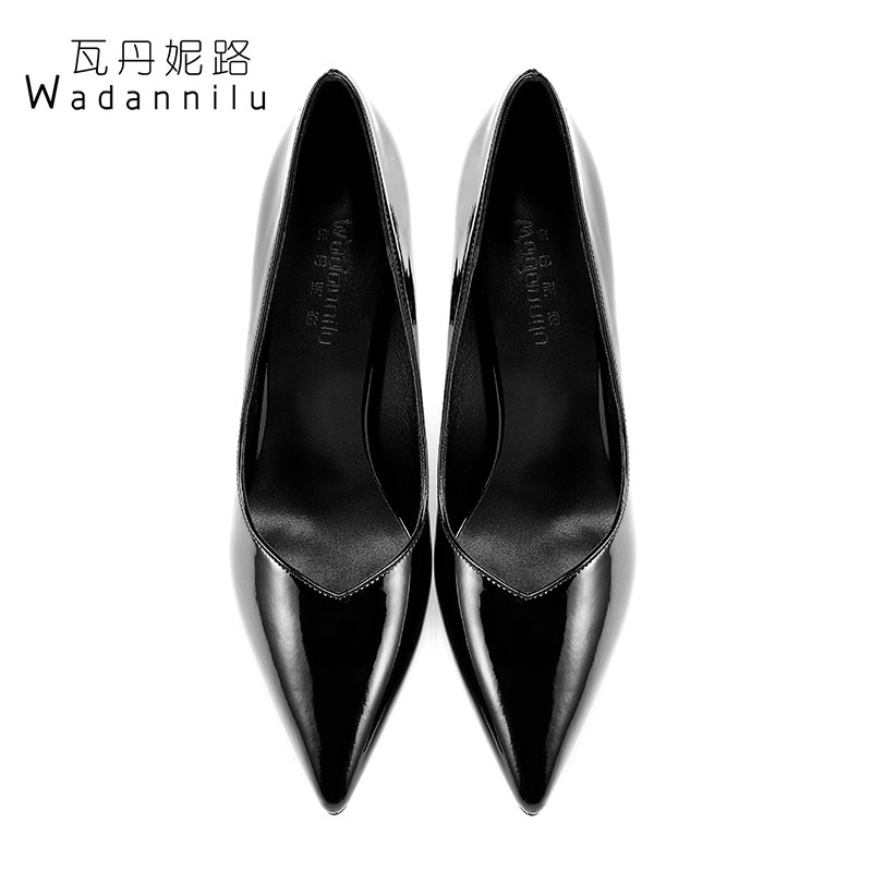 黑色高跟鞋女职业细跟尖头正装百搭新款漆皮软底防滑低跟工作单鞋