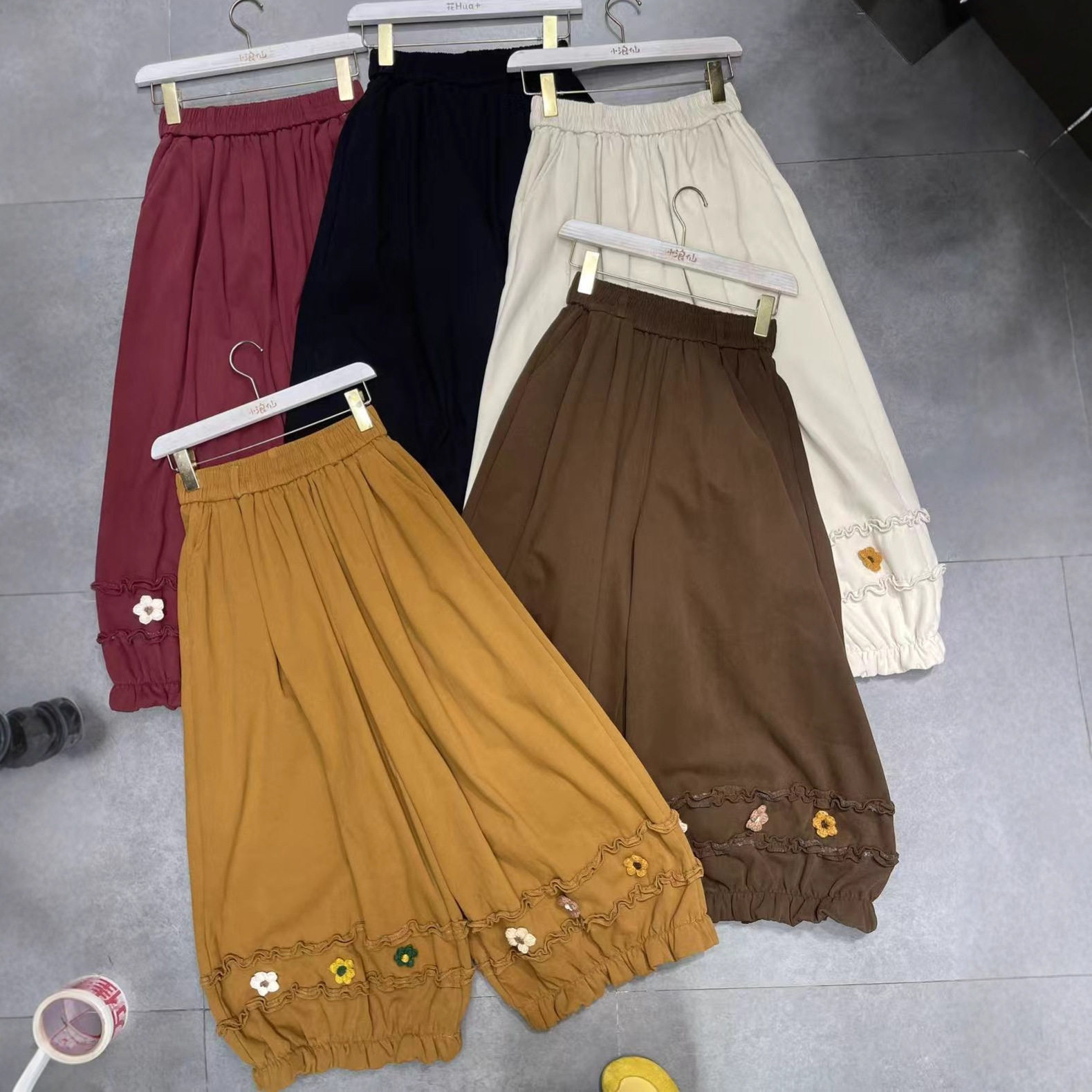 森系小清新花边小花饰品休闲裤女韩系秋冬小个子加绒宽松直筒长裤,女装/女士精品,半身裙,淘宝优惠券,粉丝福利购,淘宝优惠卷