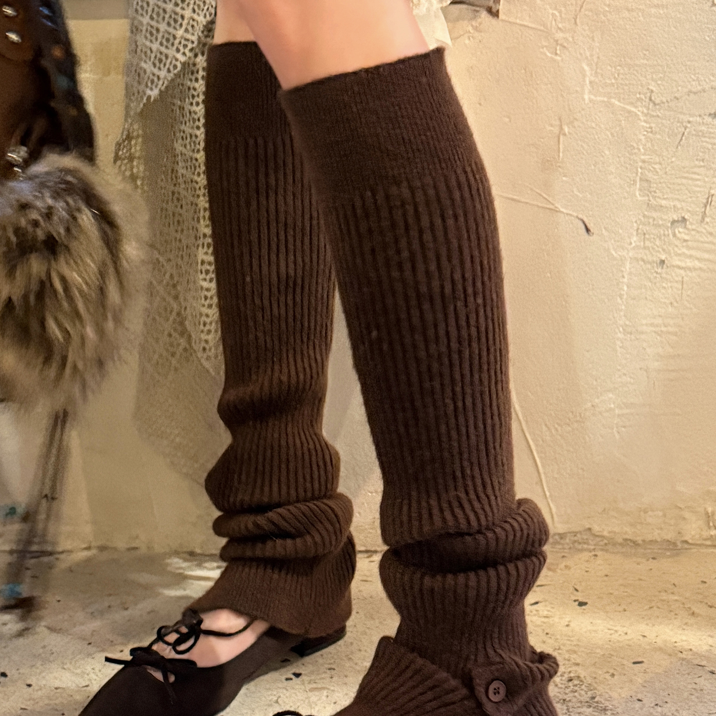 咖啡色纽扣开叉堆堆袜袜套