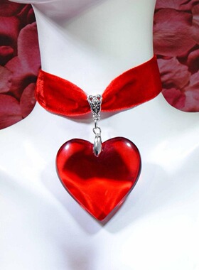 跨境红色大玻璃心形哥特扼流圈天鹅绒项链维多利亚复古简约