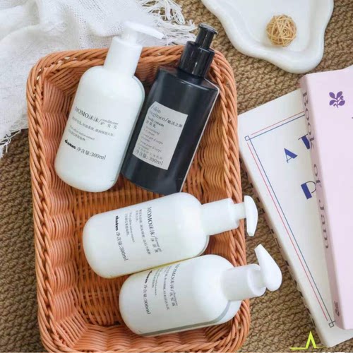 W酒店 davines大卫尼斯 MOMO沫沫洗发水沐浴露润肤乳护发素洁面乳