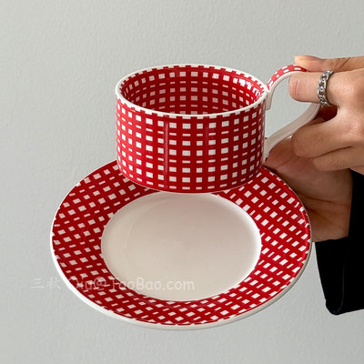 现代风格复古红格纹咖啡杯碟