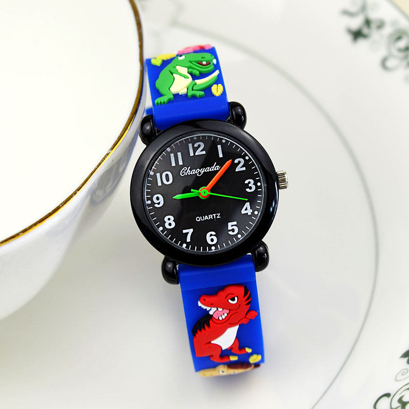 幼儿园儿童手表男生防水卡通恐龙3岁小朋友电子表小巧精美石英表