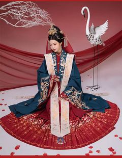 明制花嫁汉服出租原创凤求凰立领对襟齐腰霞帔重工婚纱照服装租赁