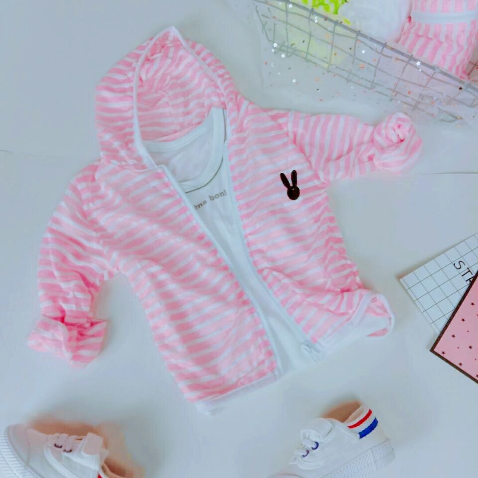 Sun bảo vệ quần áo trẻ em nam giới và phụ nữ da quần áo cotton và linen boy quần áo chống nắng siêu mỏng thoáng khí cô gái điều hòa không khí phù hợp với khâu áo khoác