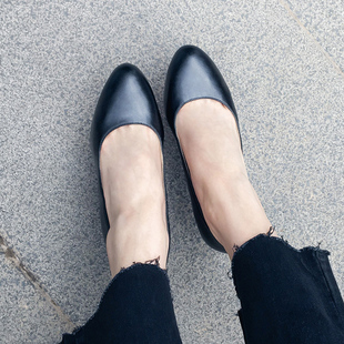 女百搭大码 真皮圆头高跟鞋 2022新款 细跟韩版 黑色小码 单鞋 春季 瓢鞋