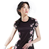 时尚 修身 速干透气健身上衣团购定制比赛运动服 套装 羽毛球服女短袖