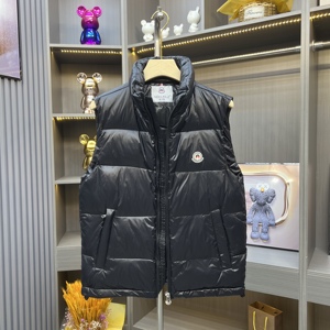 冬季新款欧货黑色亮面羽绒马甲男加厚白鸭绒保暖青年立领休闲坎肩