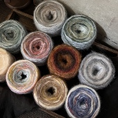 段染喷毛纱毛线渐变马海毛手工diy勾编织毛衣帽子围巾包包配线新