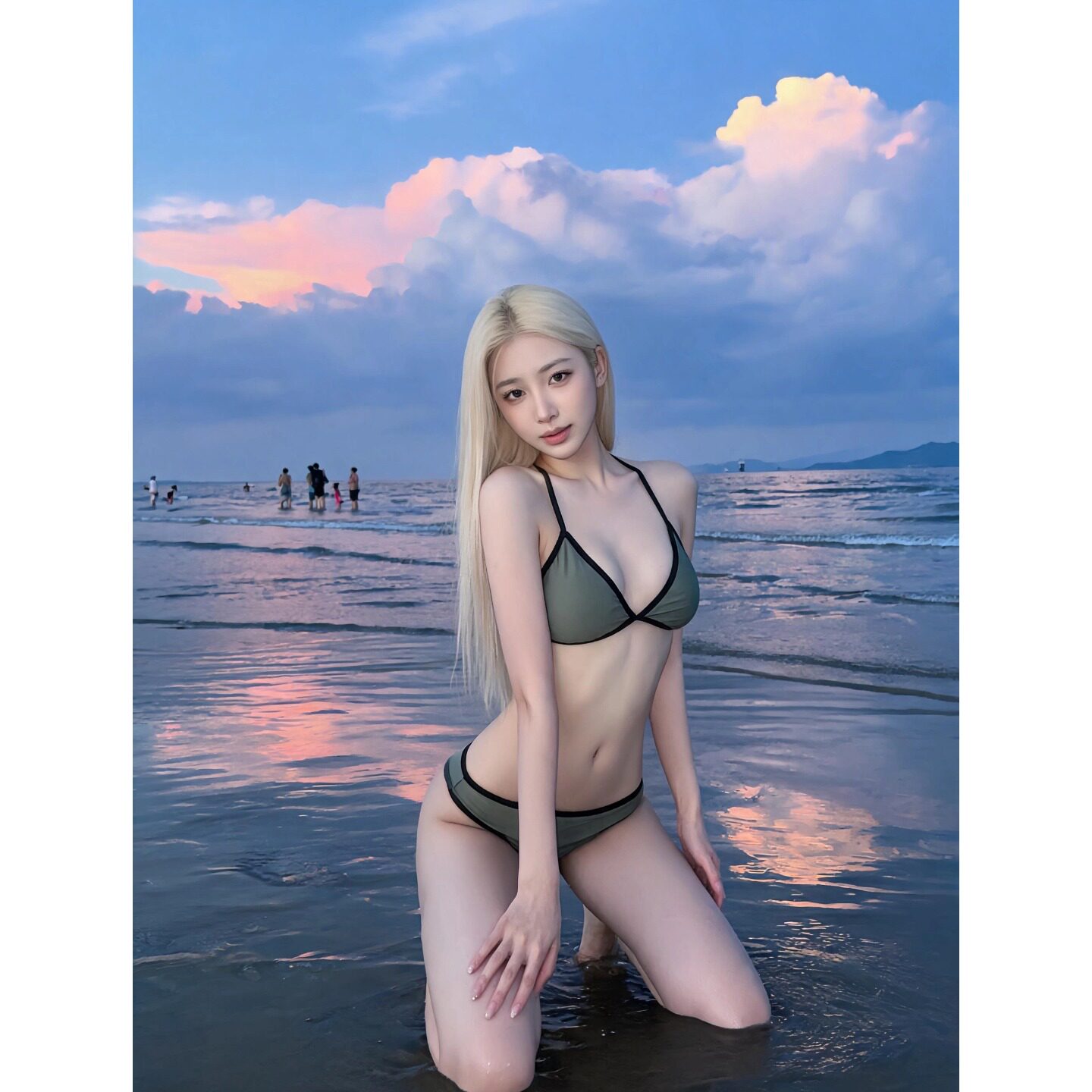 泳衣女军绿色辣妹复古比基尼性感小胸绑带甜美可爱bikini度假温泉