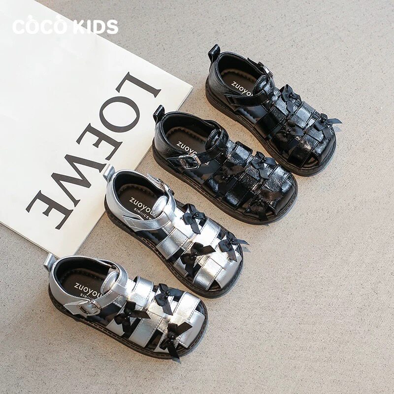 女童银色蝴蝶结凉鞋2026夏季包头镂空公主鞋软底防滑儿童罗马鞋潮