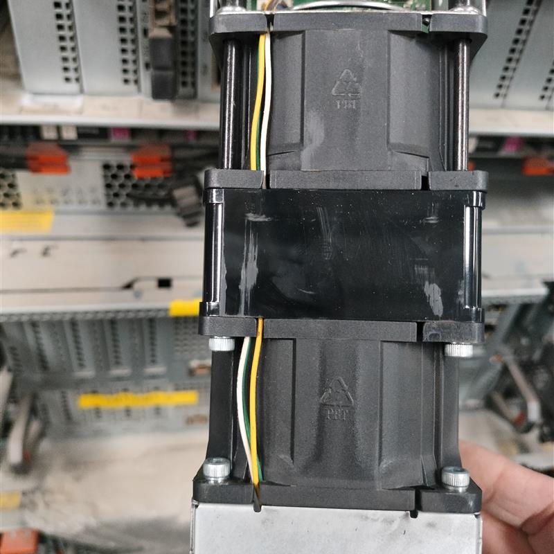 HP 399052-001 339116-002 MSA60 MSA70 EVA4400风扇模块