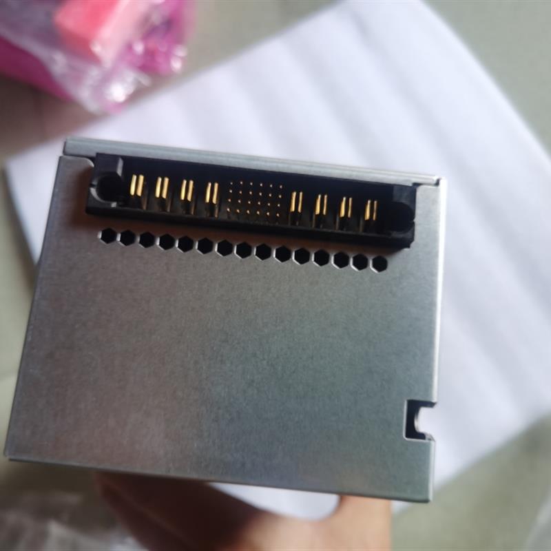 0VMRF 33K6J Y5W2H DELL EMC ME4012 ME4024 580W电源可通电测试