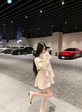 POET WONG【初代白花】超考究 高支100羊毛双面呢大衣 可拆卸斗篷