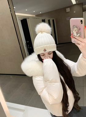 POET WONG【雪吻少女】皮草世家 Y*ves 大狐狸毛领羽绒服90白鸭绒