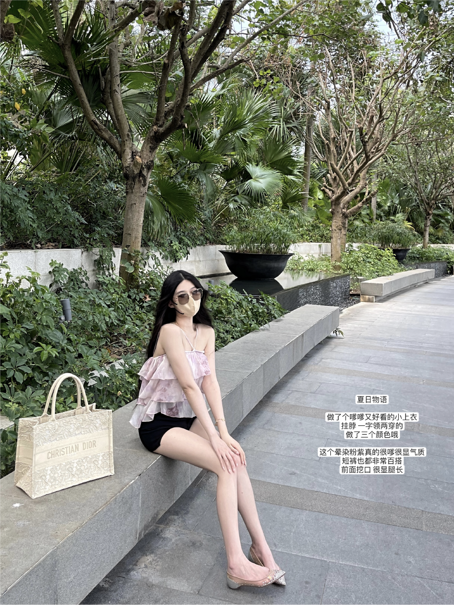 仙仙气质挂脖一字肩两穿