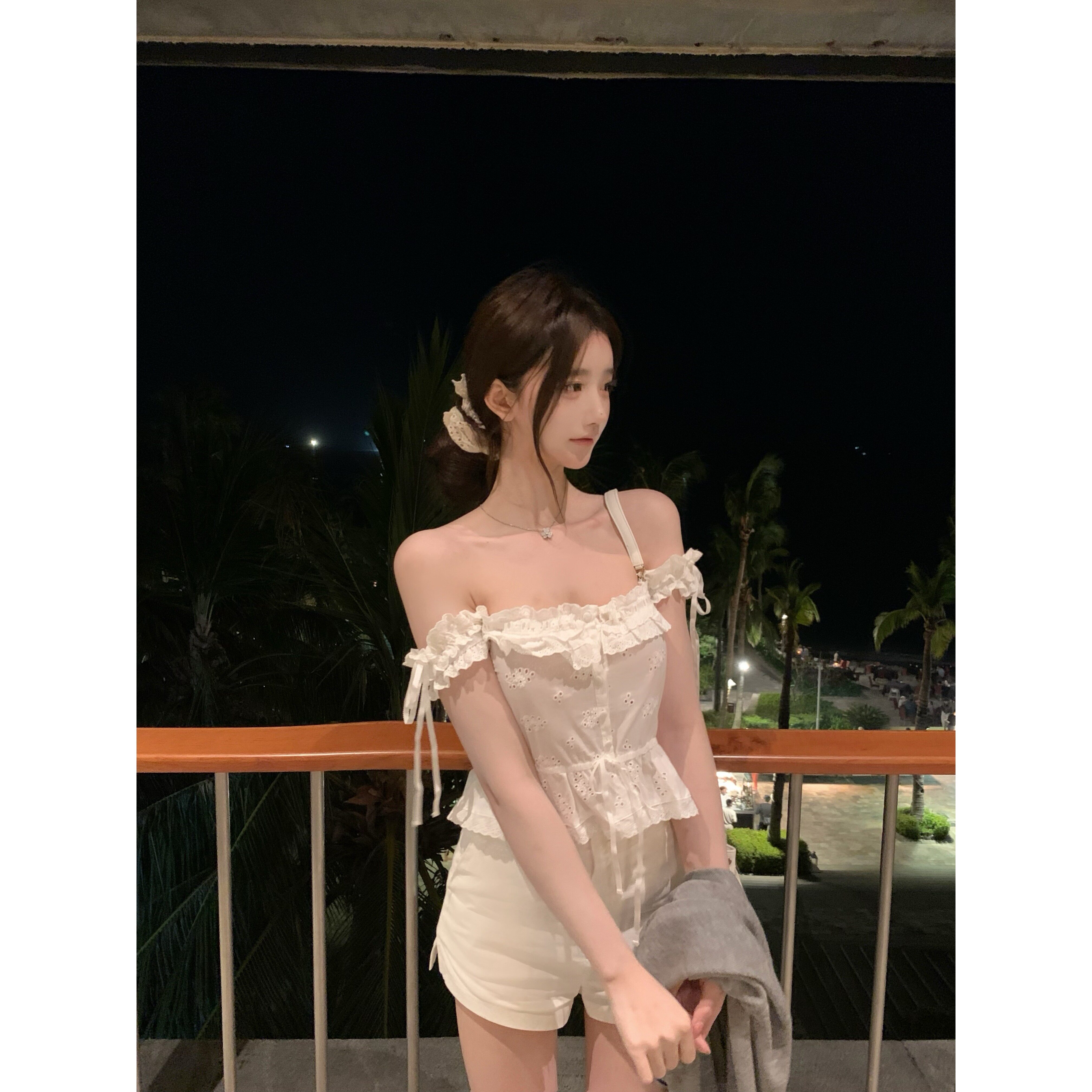 POET WONG【纯氧小白花】纯棉重工定制刺绣蕾丝花边丝带收腰双版