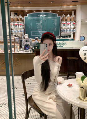 POET WONG【口碑扬子纱】B入100羊毛德国进口机织双版本v领针织衫