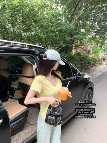 【八折清仓】主推!松弛神Tee 老钱风v领短袖百搭舒适T恤