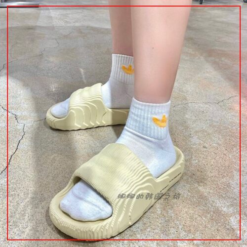 Adidas阿迪达斯韩国代购三叶草小椰子厚底凉鞋拖鞋男女情侣GX6945