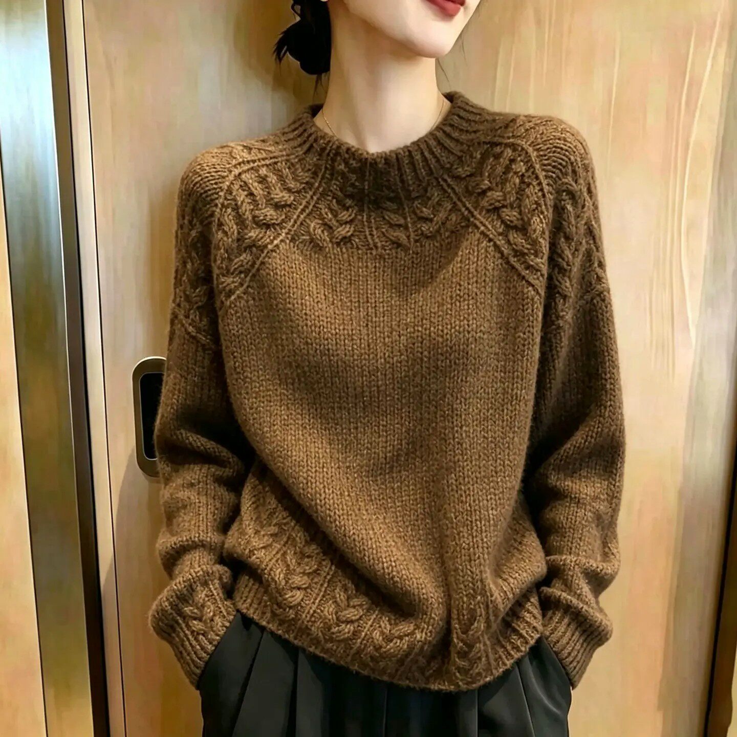 秋冬减龄宽松半高领针织衫上衣女
