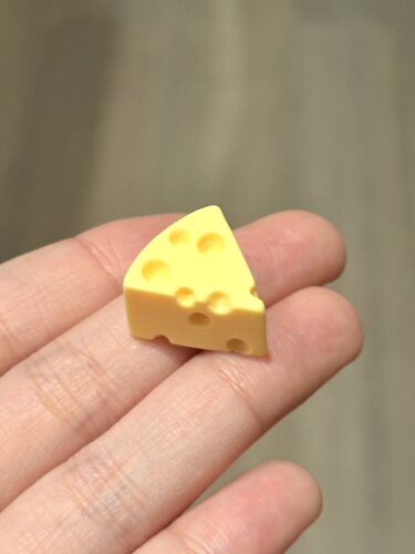 【仿真奶酪系列】迷你可爱奶酪片造型树脂摆件创意桌面装饰