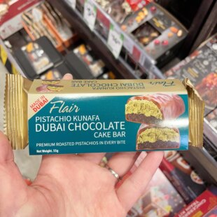 澳洲代购直邮 Hugos Pistachio Bombs 开心果迪拜巧克力球 130g