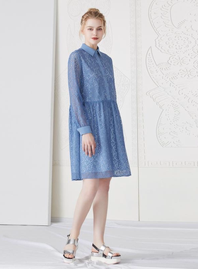 夏梦蓝色拼接缩褶衬衫领蕾丝连衣裙