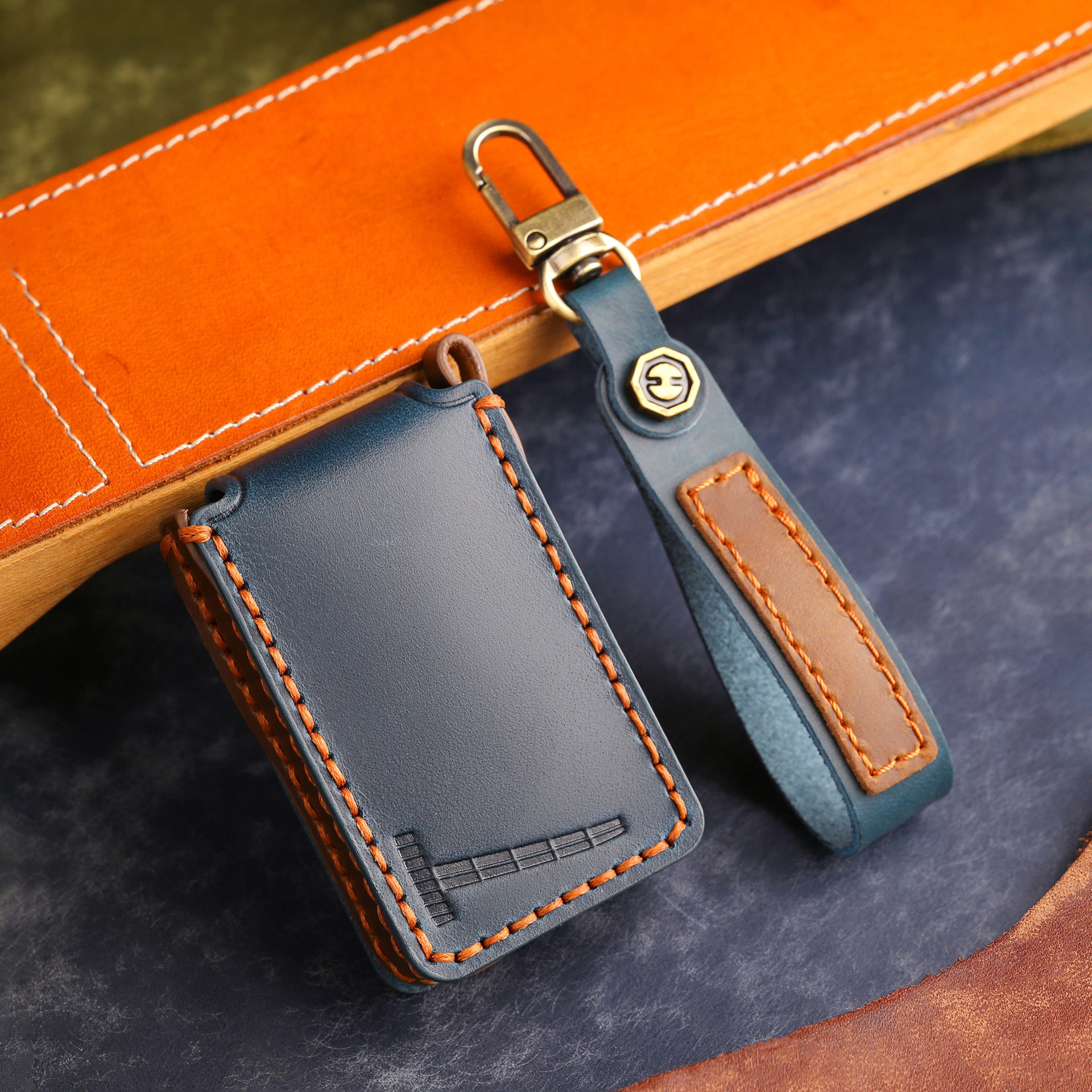 适用于2025款沃尔沃EX30钥匙套真皮25新款沃尔沃ex30车钥匙包壳扣