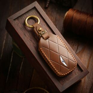 适用于捷尼赛思钥匙套真皮高档G70 G80 G90 GV70 GV80车钥匙包壳