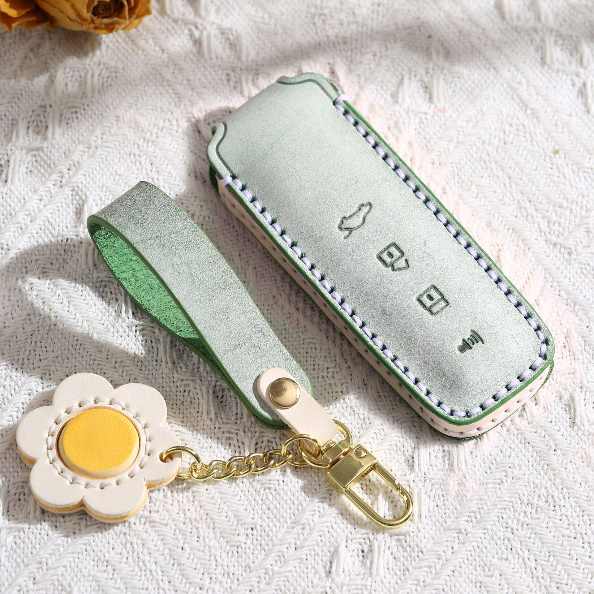 适用于长城魏牌vv7钥匙套真皮vv6摩卡vv5玛奇朵车钥匙包壳扣女款