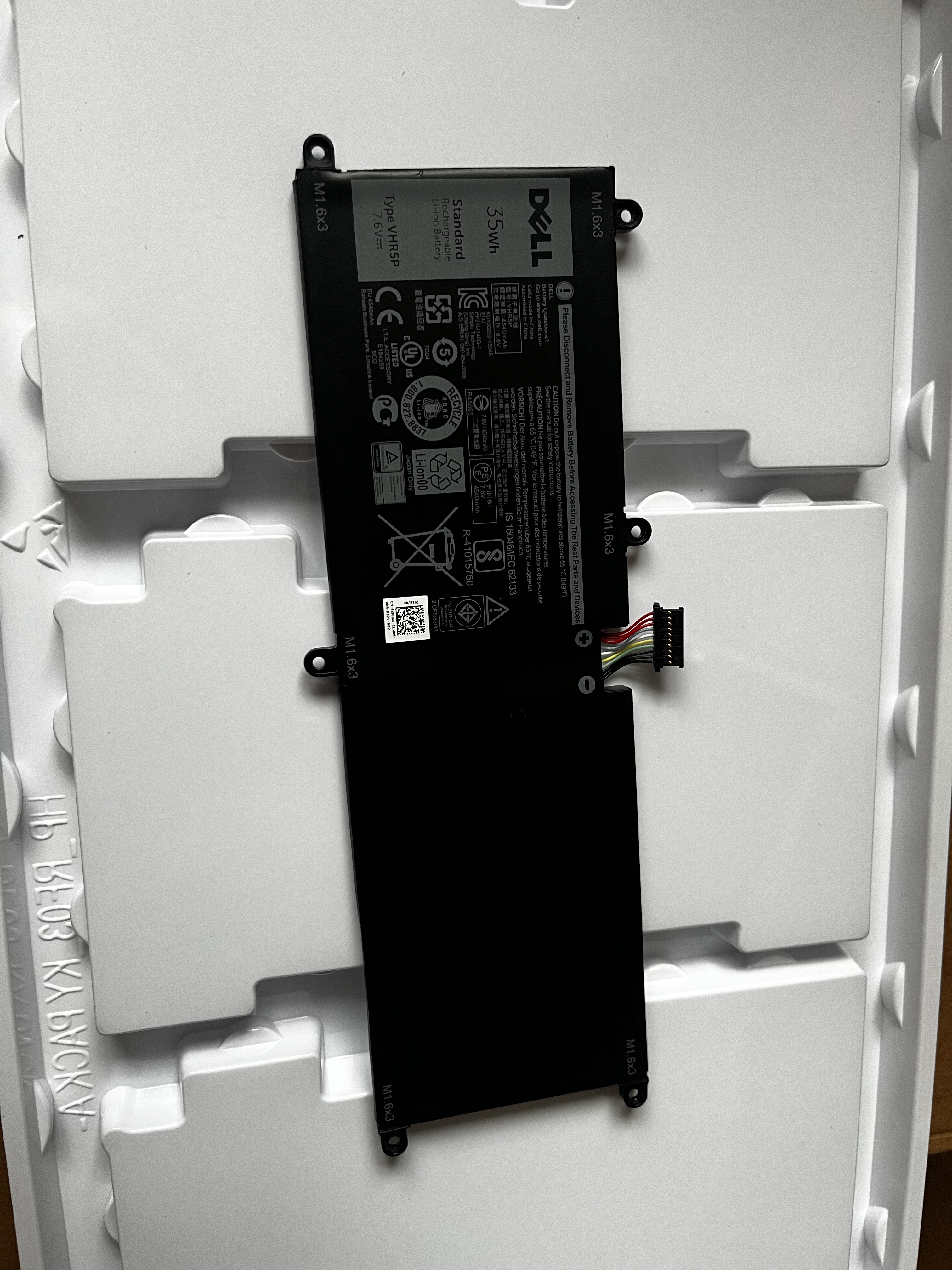 全新DELL戴尔Latitude 11 5175 5179 VHR5P Tablet平板笔记本电池 - 实物图