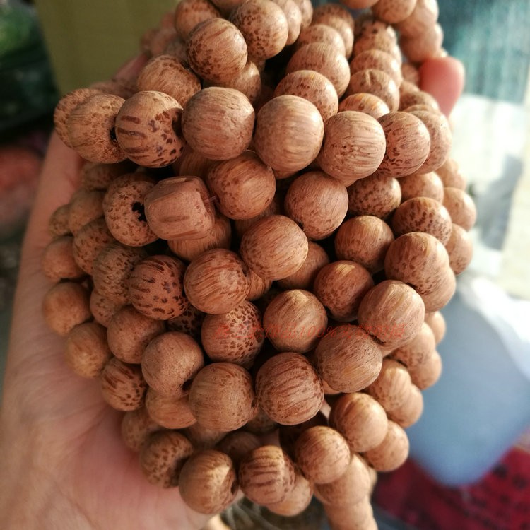 diy海南手串沉香木散珠图片