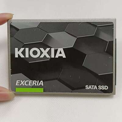 {议价}铠侠 KIOXIA EXCERIA 960G 2.5寸SAT