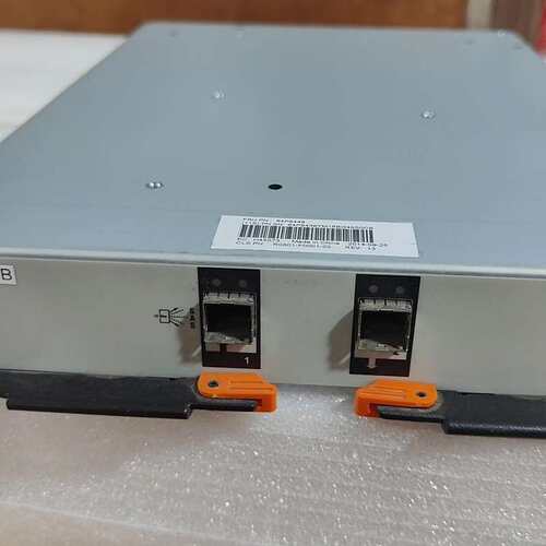{议价}V5000扩展柜 64P8448 00Y2527-议价 原装