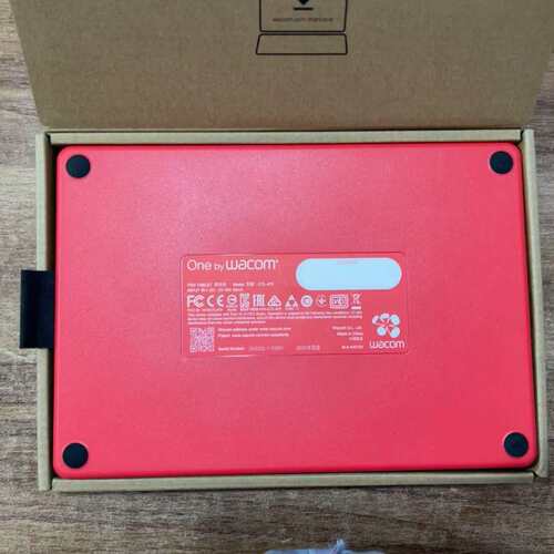 议价绘图板 CTL-472 没线 没笔 共2个