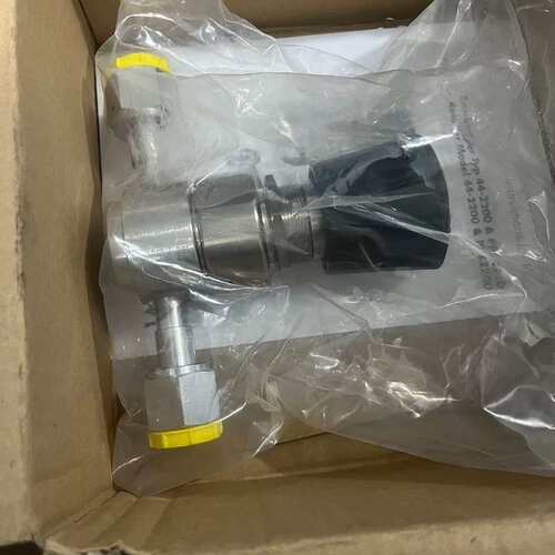 议价TESCOM爱默生调压阀44-2262-RL2-892和44