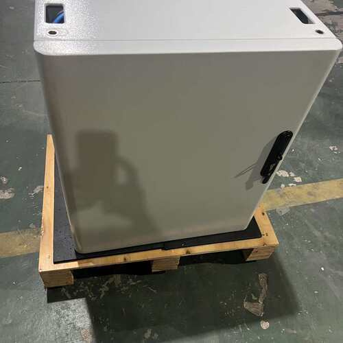 议价APM30H下柜直通风型室外射频柜RFC
