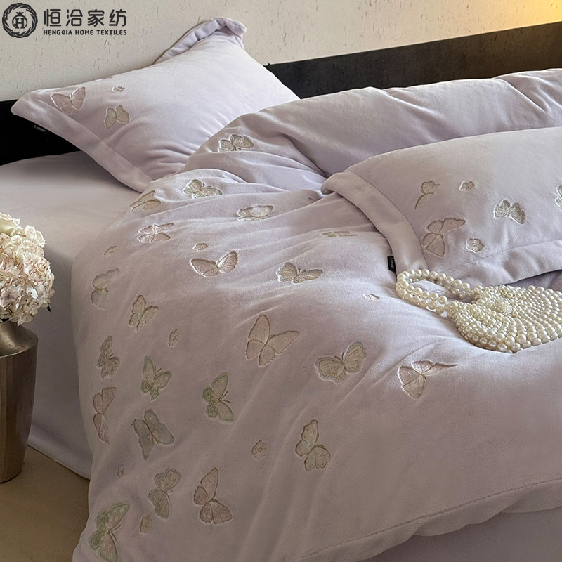 冬季2025新款加厚牛奶绒四件套少女蝴蝶刺绣珊瑚被套床品床笠1.2