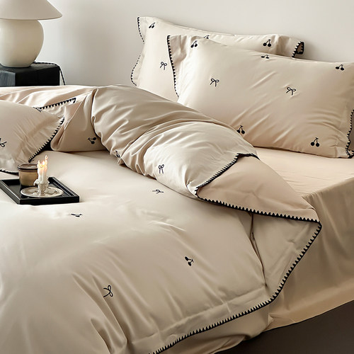 奶油风高支全棉蝴蝶结刺绣四件套