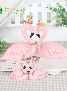ins火烈鸟情侣道具树脂结婚礼物