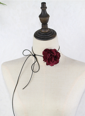 布女烧边花立体花朵颈链