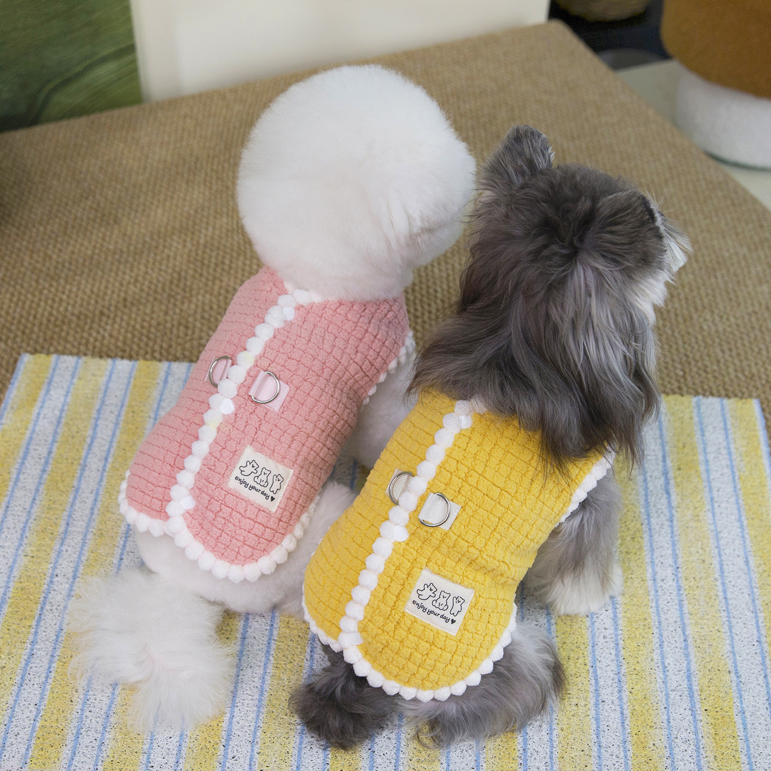 宠物衣服双面绒加厚保暖猫咪狗狗舒适透气泰迪比熊26方格绒背心