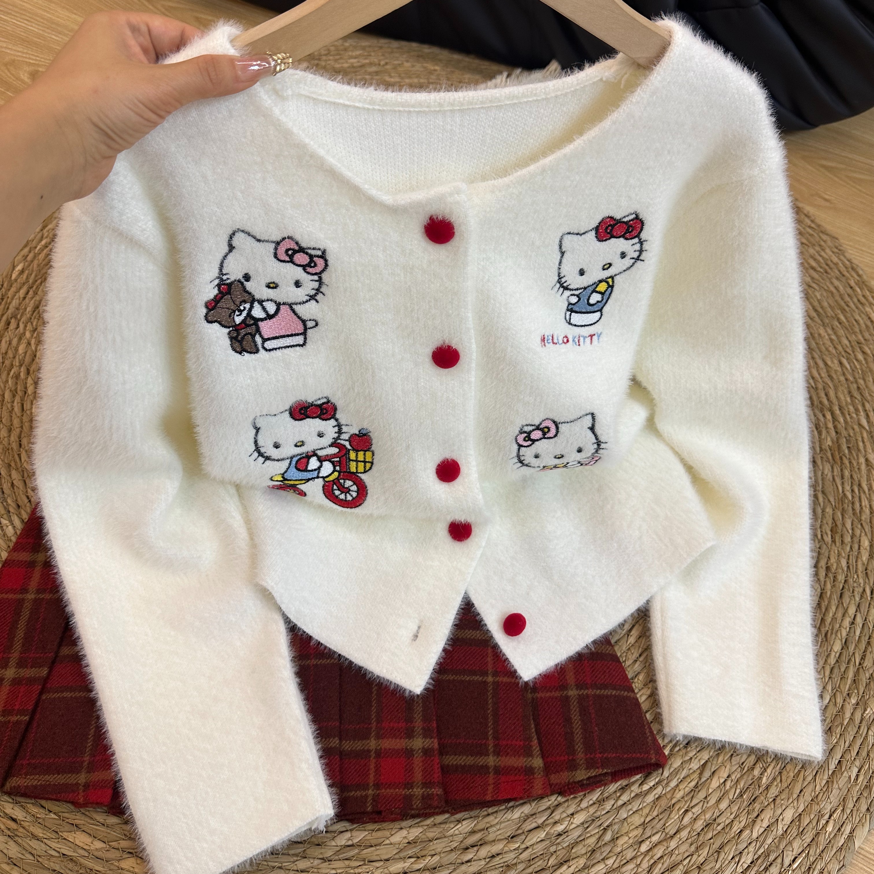 白色仿水貂绒毛衣开衫女秋冬