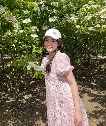 佩佩孕妇装甜美粉色连衣裙宽松