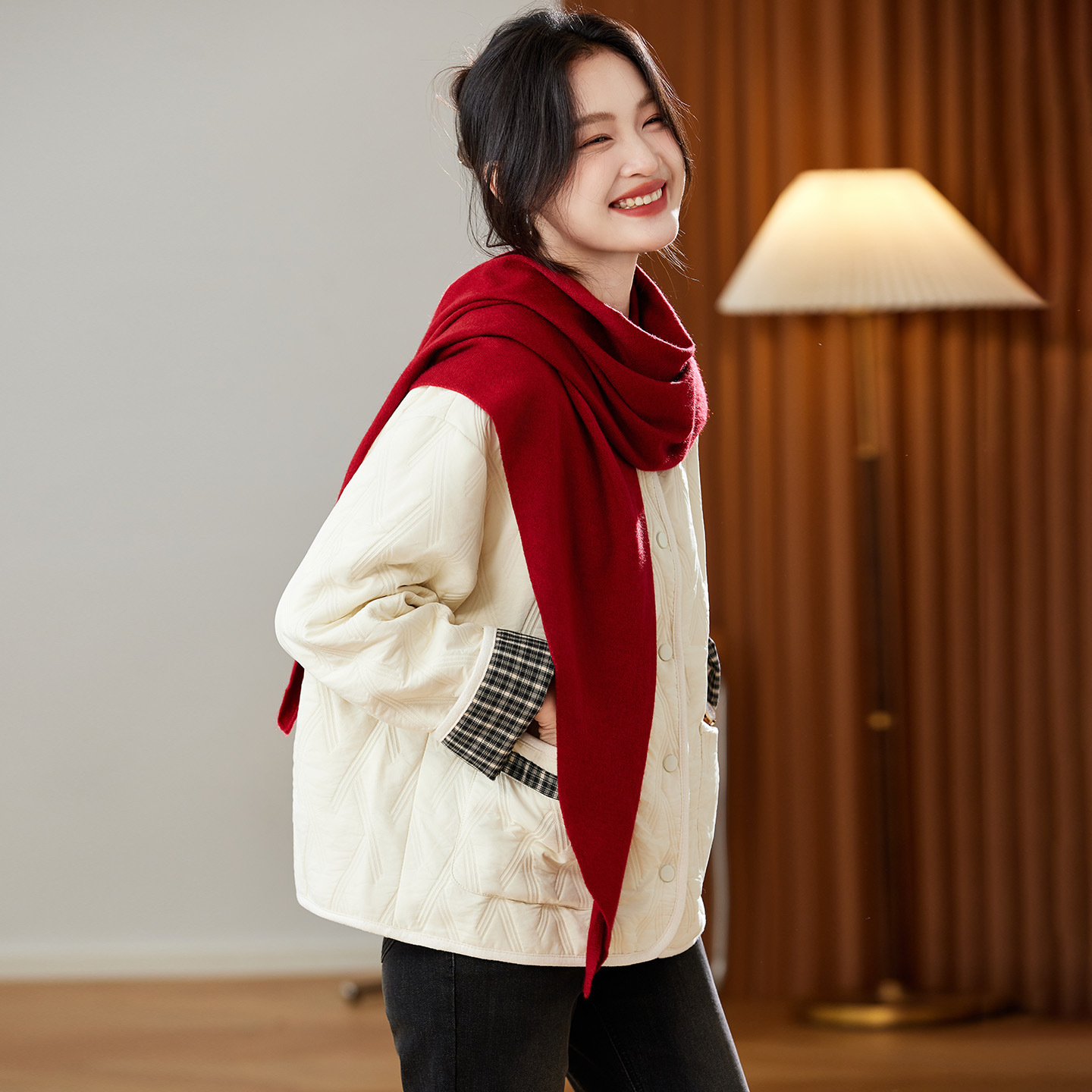 棉茧 韩系复古风短款棉服女2025年宽松菱格纹感百搭保暖外套