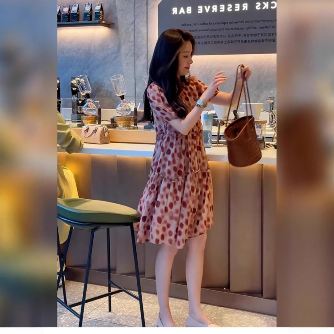 法式气质波点显瘦时尚连衣裙2025夏季新款爆款轻熟风收腰裙子