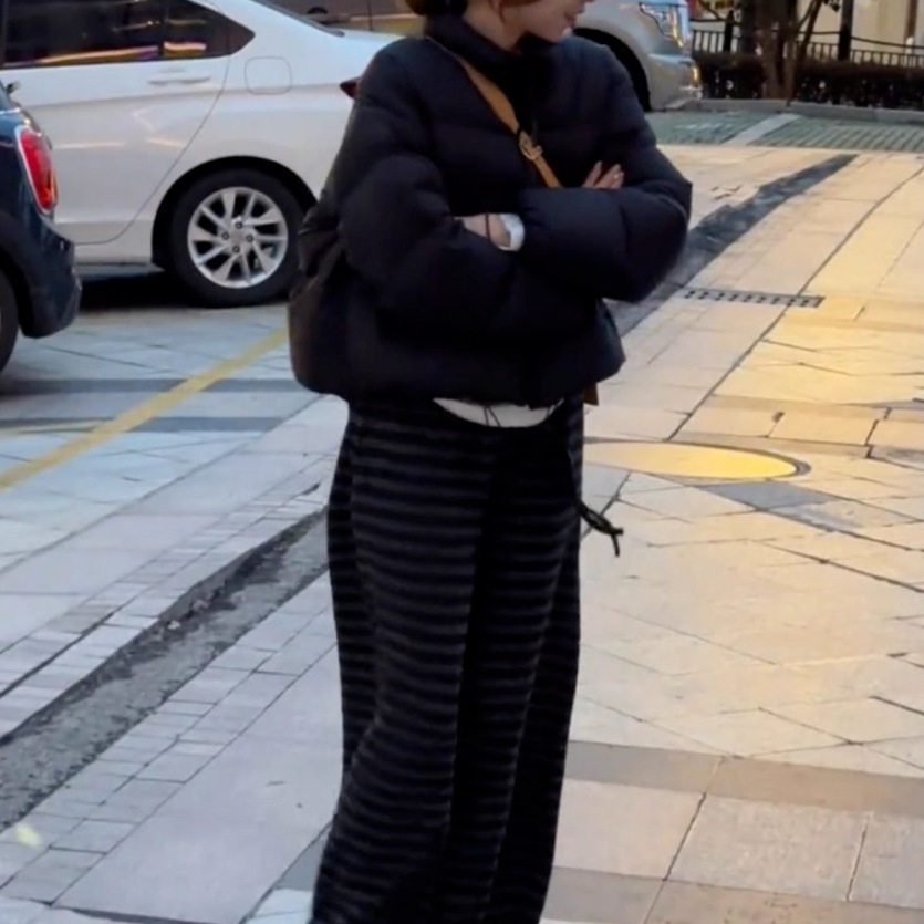 棉服女装冬季2026年新款宽松加厚感小个子通勤风面包服外套